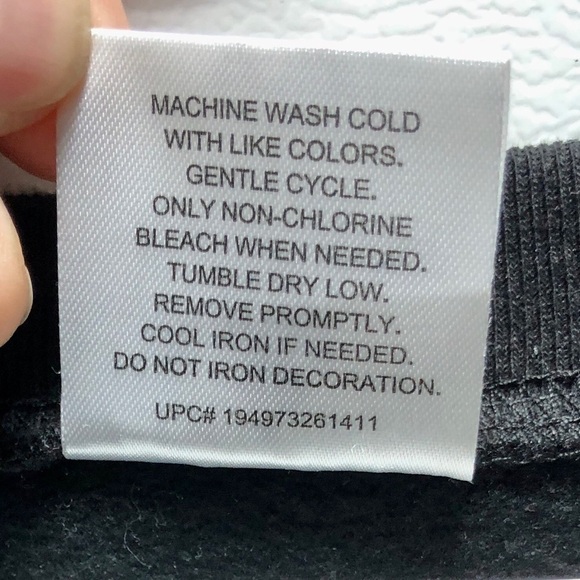 🪽Elf Movie Will Ferell Black Crewneck Xmas Sweatshirt Ugly Sweater - Picture 8 of 8